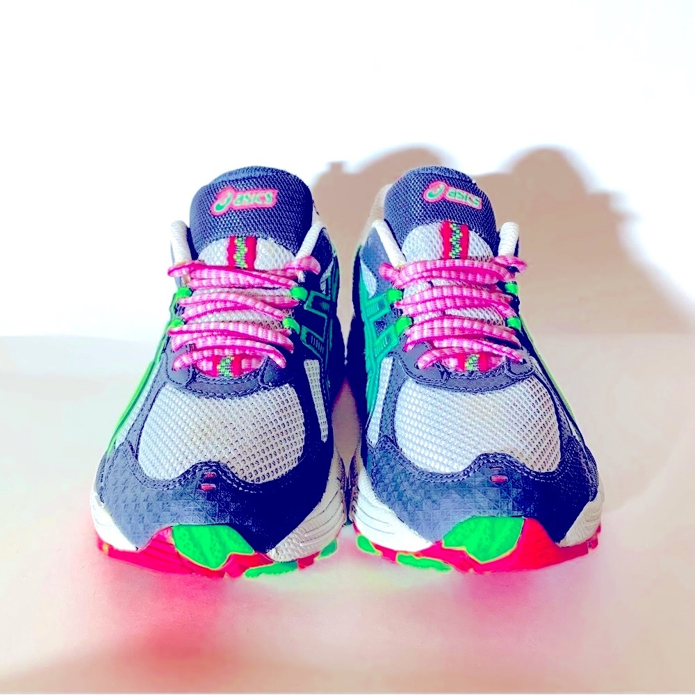 ASICS - Picture 3 of 7